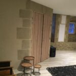 Une décoration mur en pierre pour un charme authentique pour votre intérieur.